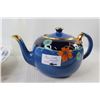 Image 3 : Kerosene Lamp Chimney, Blue Delft Tray/Plate, Blue betty Teapot