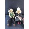 Image 4 : (2) Berets and Plush Old Couple Dolls