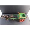 Image 4 : Horse Drawn Carriage Decor