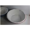 Image 7 : (4) Enamel Bowls
