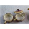 Image 5 : Royal Winton Ceramic Tea Pot and Cream & Sugar Set