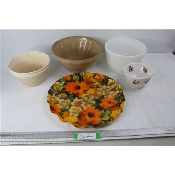 (5) Various Bowls/ Plates, Pyrex, Rayline Products