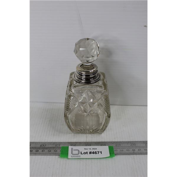 Clear Glass Perfume Bottle w/ Lid