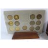 Image 4 : Framed Glen Scrimshaw Art Piece- 12'' x 9.5'', Wooden Flower Box, Coat Of Arms Canada Medallion Set