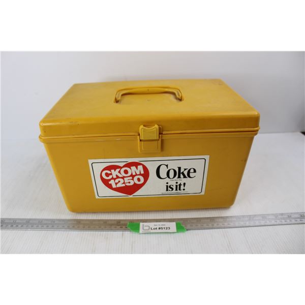 Sewing Kit w/ Contents, 14'' x 9'' x 8.5''