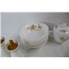 Image 4 : Vintage Pyrex Butterfly Gold Salt And Pepper Shakers, (6) Federal Glass Bowls w/ Suger Bowl, Misc