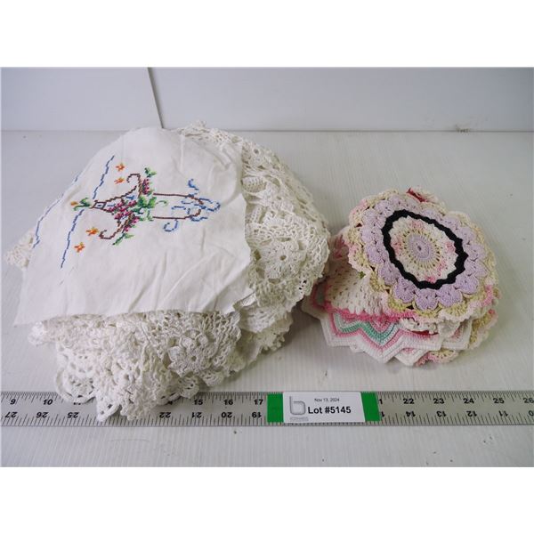 Large Lot of assorted size Doilies