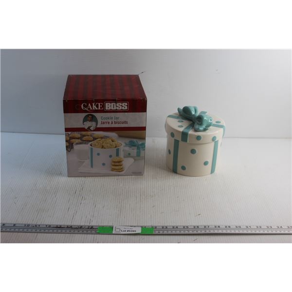Cake Boss Ceramic Cookie Jar with Lid