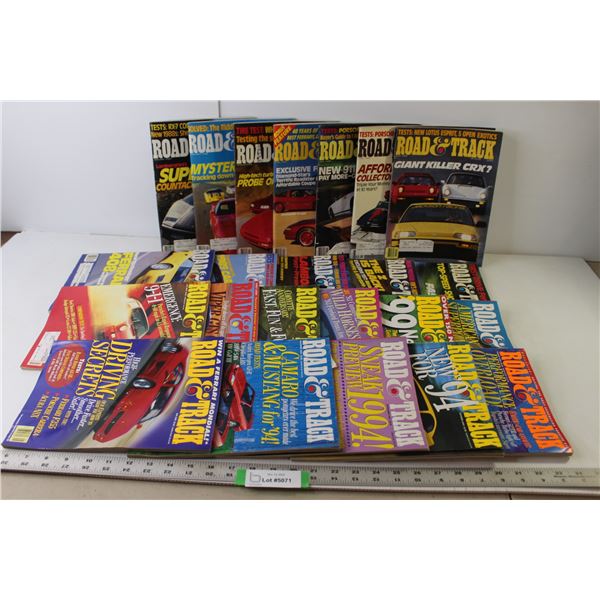 (23) Road & Track Magazines 1988-1995