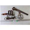 Image 1 : Vintage Horse Care Items (Brush, Bit, Shoe Puller, Clamp)