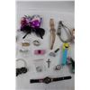 Image 3 : Lot Of Various Items, Costume Jewellery, Sunglasses, Misc.
