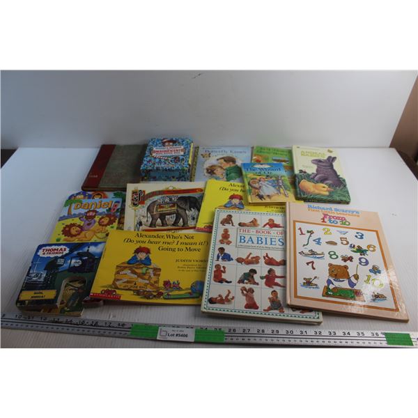 (10+) Kids Books - Butterfly Kisses, The Wizard of Oz and Its a Mystery Charlie Brown