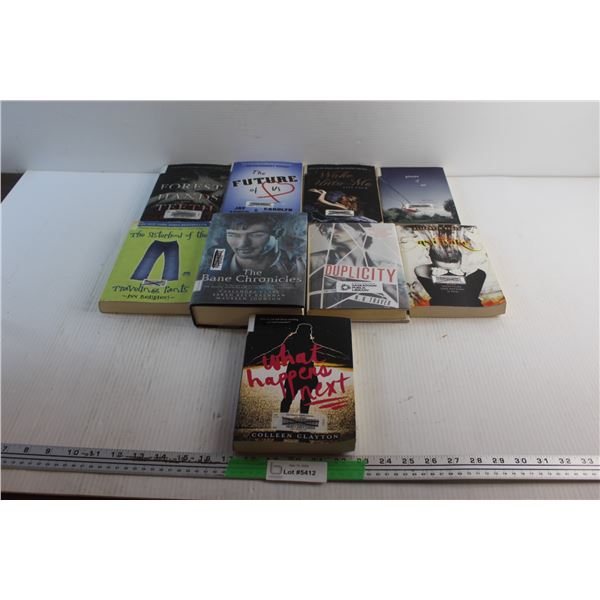 (9) Books - The Sisterhood of the Traveling Pants, The Future of Us and Duplicity