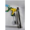 Image 3 : 460mm Wiper Blade, Water Jug, (2) Push On Lights - As Is, Miracle Grow Attachment