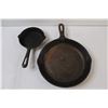 Image 2 : (2) Cast Frying Pans