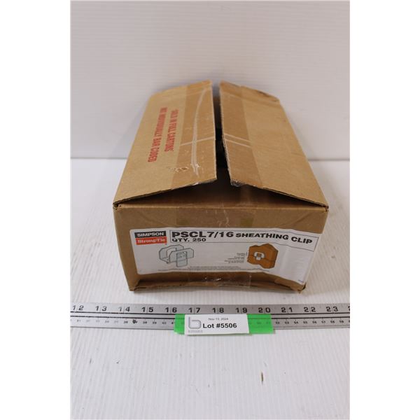 (250) 7/16 Sheathing Clips