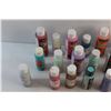 Image 6 : Assorted Acrylic Paint and Paint Brushes