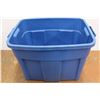 Image 2 : *Rubbermaid Tub, Missing Lid -21'' x 15'' x 16.5''