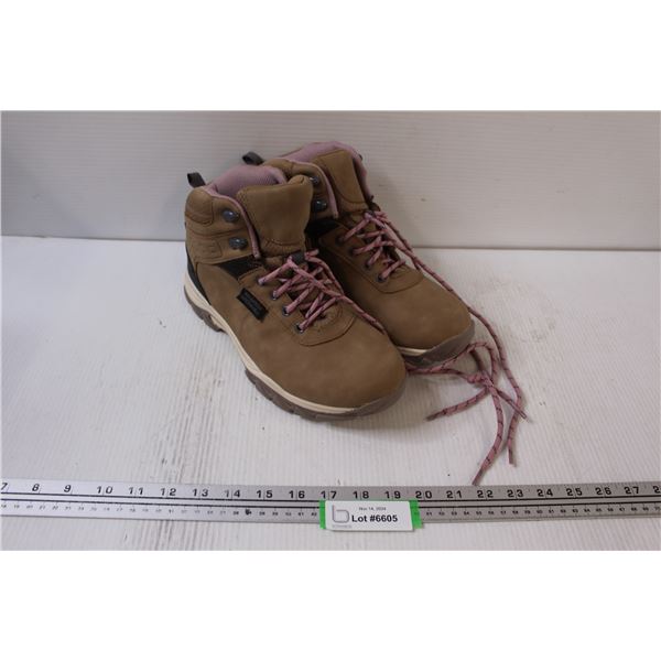 Pair of Waterproof Boots - Size 9
