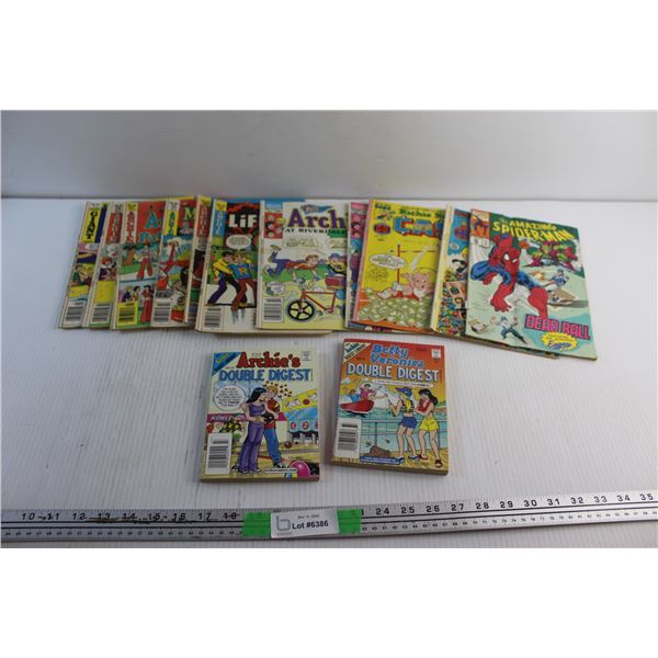 (12) Comics - Amazing Spider Man, Richie Rich & Archie and (2) Books - Betty & Veronica and Archie's