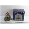 Image 1 : Village Gazebo Christmas Porcelain Decor