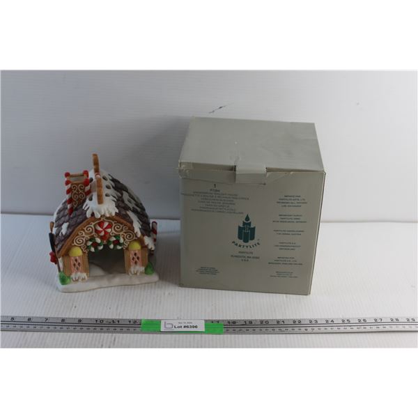 Gingerbread Tealight House