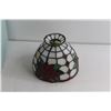 Image 5 : Poinsettia Lamp Shade for Tiffany Style Candlestick Lamp