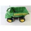 Image 3 : John Deere Plastic Toy Dump Truck 16" x 8" x 9"