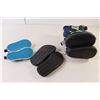 Image 3 : Stonz Toddler Booties - Size L (NIB), Sanik Pair Child's Flip-Flops (NIB), Vans Child's Shoes - Size