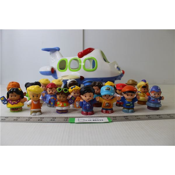 Child's Toy Airplane With 20 Figurines