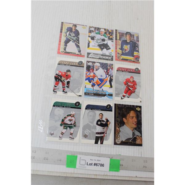 (9) Upper Deck Young Guns Hockey Rookie Cards - Patrik Stefan, Denis Shvdki, Devin Shore, Oleg Sapry