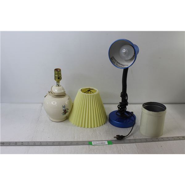 Lamp - tested Works, Lamp Without Bulb