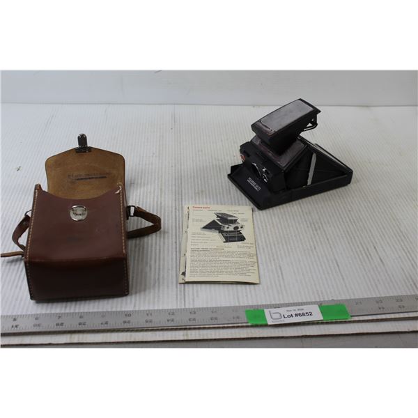 Polaroid SX-70 Land Camera - As Is