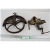 Image 1 : Vintage Metal Wheel Pully w/ No. 3 Vintage Workbench Vice