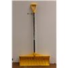 Image 1 : * Snow Shovel