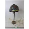 Image 1 : Stained Glass Lamp - Tested Does Not Turn On