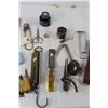 Image 3 : Hanging Weight Scale, Scissors, Chisel, Nutcracker, Level