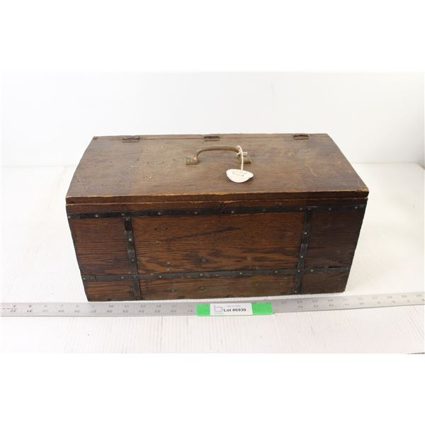Oak Tool Box
