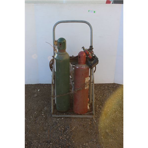 ** Acetylene Cutting Torch on Wheeled Cart - as is