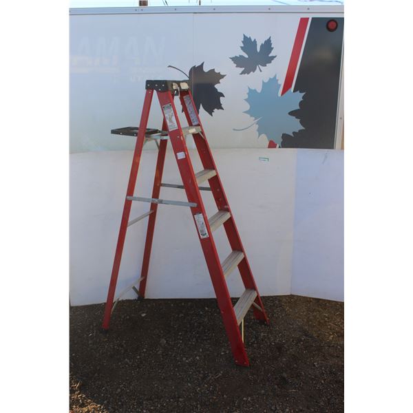 ** Red Aluminum 6ft Ladder