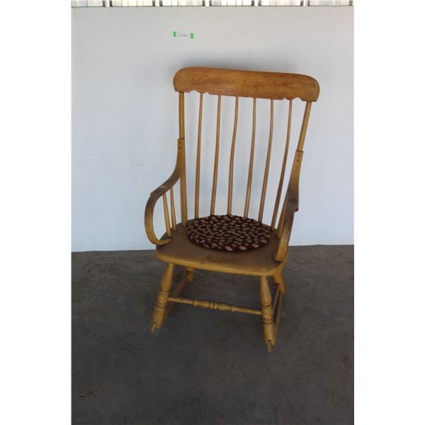 *** Antique Primitive Rocking Chair - 26" x 39" Tall