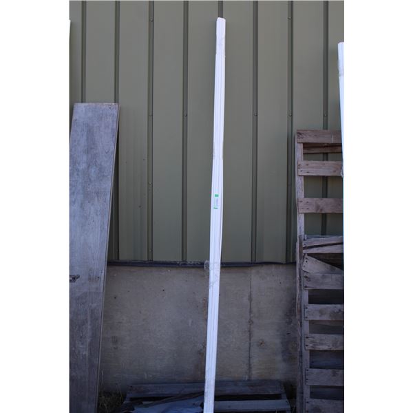 ** Bundle of 30 Vinyl Trim - 1/2" x 1/4" - 96" Long