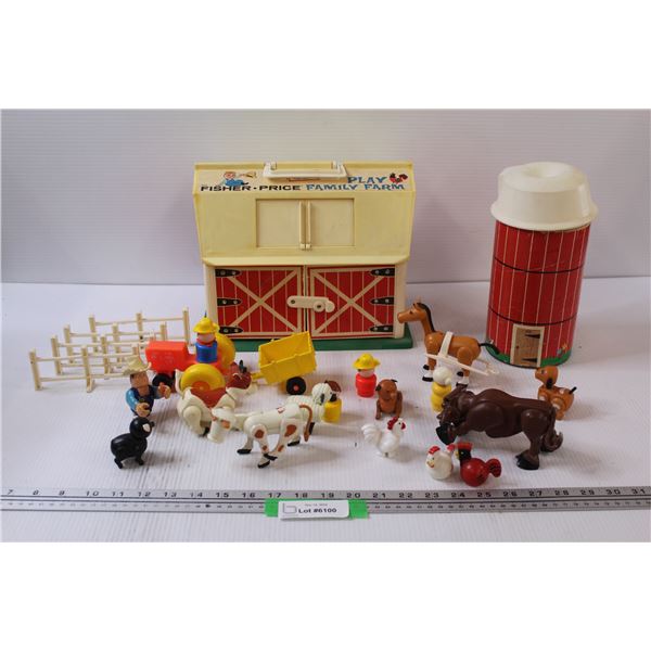 Vintage Fisher Price Farm Yard Play Set Toys