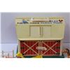 Image 2 : Vintage Fisher Price Farm Yard Play Set Toys