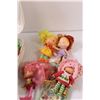 Image 4 : Vintage Strawberry Shortcake Dolls & Play Clothes In Suitcase