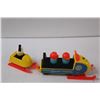 Image 4 : Vintage Fisher Price Snowmobile & Sleigh w/People Toy Set