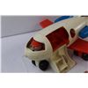 Image 2 : Vintage Fisher Price Airplane & People - Airplane Tail Wing is Broken