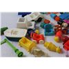 Image 4 : Vintage Fisher Price People & Assorted Toy People & Cars Lot