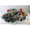 Image 1 : Assorted Vintage Christmas Decorations