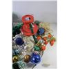 Image 2 : Assorted Vintage Christmas Decorations